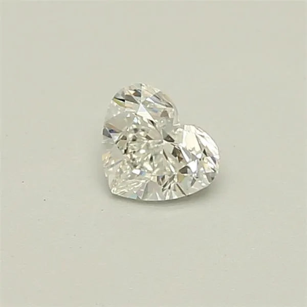 0.30ct Heart Natural Diamond (Colour G, Clarity VS2, GIA Certified)